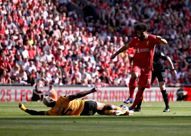 影虽是一个 影虽是一个