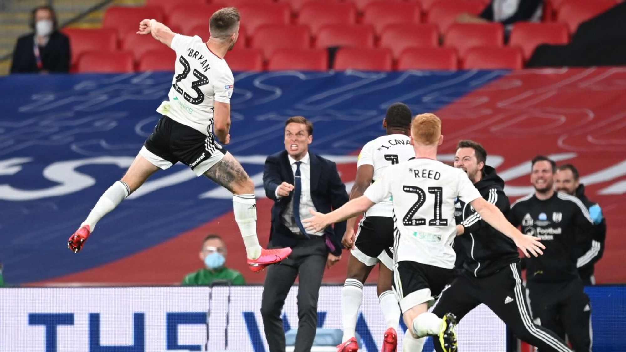 例如托蒂与 例如托蒂与